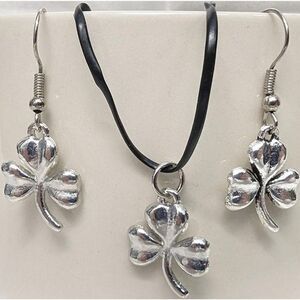 Shamrock Charm Earrings Set 4 Leaf Clover Silvertone St Patricks Day‎ Lucky New